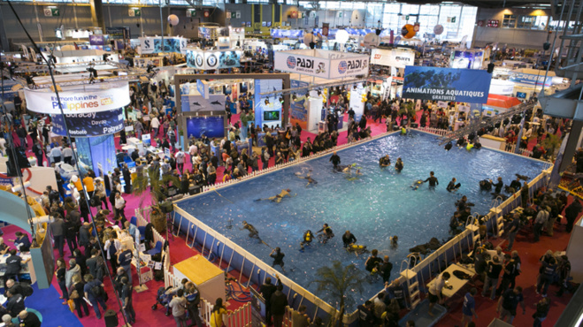 Les allées du Salon International de la Plongée permettent d'aller de nouveautés en nouveautés ! Les allées du Salon International de la Plongée permettent d'aller de nouveautés en nouveautés !