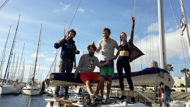 Série Lords of the Ocean - Épisode 03 : En apnée avec les requins bouledogue ! Série Lords of the Ocean - Épisode 03 : En apnée avec les requins bouledogue !